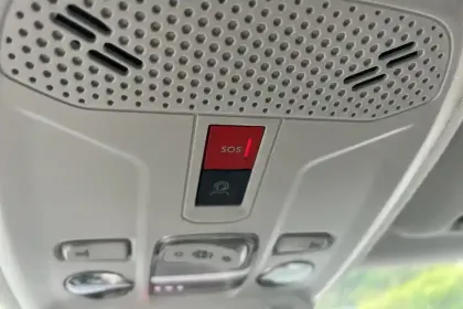 Photo 28 Citroën C4  Hybride 145 e-DCS6