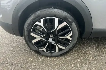 Photo 13 Citroën C4  Hybride 145 e-DCS6