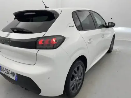 Photo 30 Peugeot 208  PureTech 100 S&S BVM6