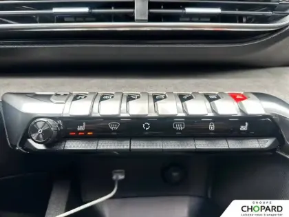 Photo 23 Peugeot 3008  Hybrid4 300 e-EAT8