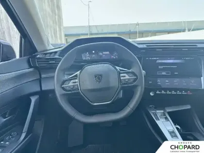 Photo 16 Peugeot 308  Hybrid 136 e-DCS6