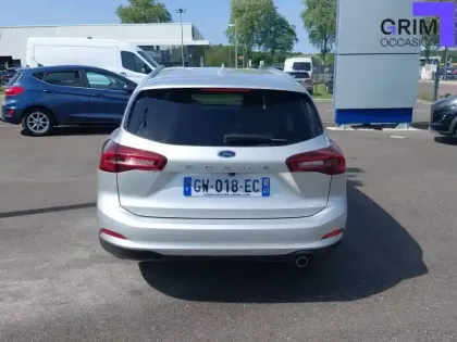 Photo 17 Ford Focus  SW 1.0 Flexifuel 125 S&S mHEV