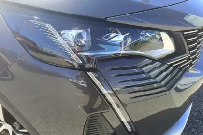 Photo 33 Peugeot 3008  Hybrid 225 e-EAT8