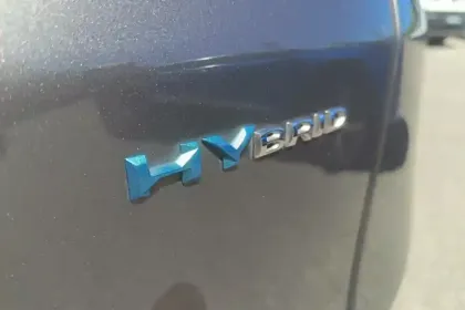 Photo 31 Peugeot 3008  Hybrid 225 e-EAT8