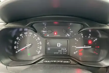 Photo 16 Citroën C3  PureTech 83 S&S BVM5