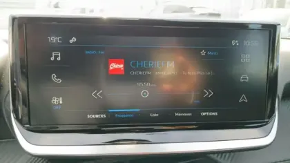 Photo 13 Peugeot 2008  Hybrid 110 e-DCS6