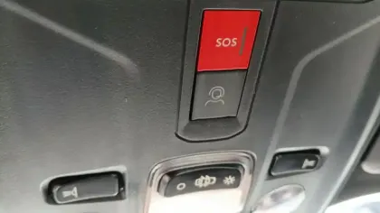 Photo 17 Peugeot 2008  Hybrid 110 e-DCS6