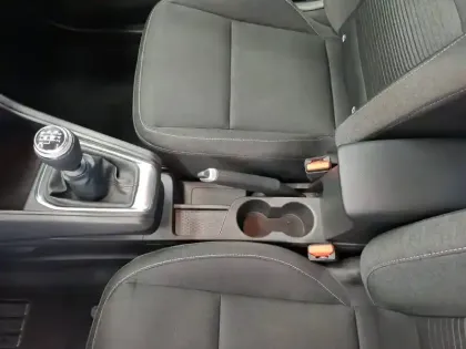 Photo 21 Renault Captur  Blue dCi 95