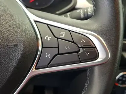 Photo 33 Renault Captur  Blue dCi 95