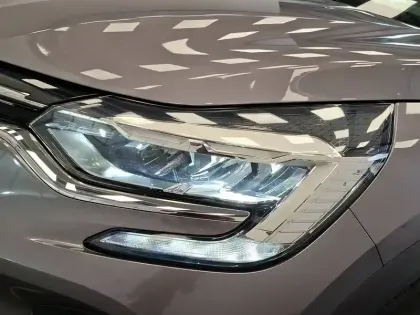 Photo 36 Renault Captur  Blue dCi 95