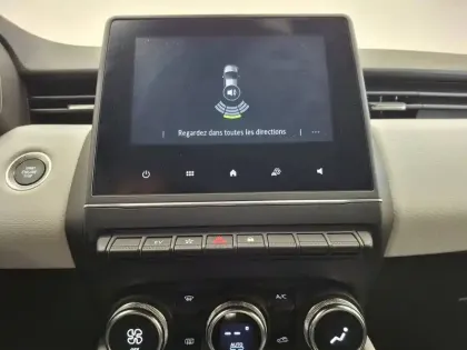 Photo 39 Renault Clio  E-Tech 140 - 21N