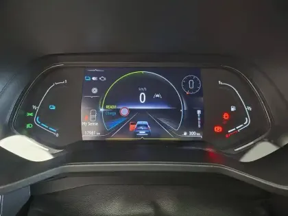 Photo 34 Renault Clio  E-Tech 140 - 21N