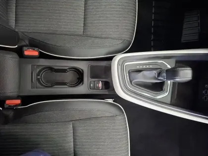 Photo 28 Renault Clio  E-Tech 140 - 21N