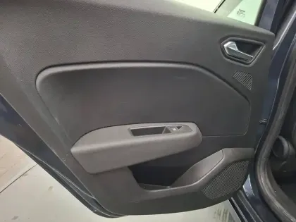 Photo 21 Renault Clio  E-Tech 140 - 21N