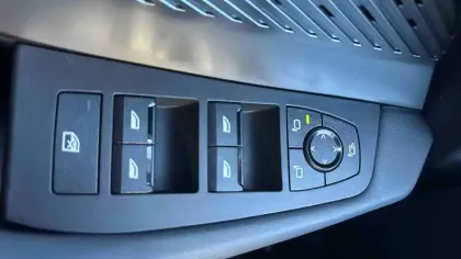 Photo 21 BMW Serie 1 120 170 ch DKG7