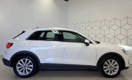 Photo 29 Audi Q3  35 TFSI 150 ch S tronic 7