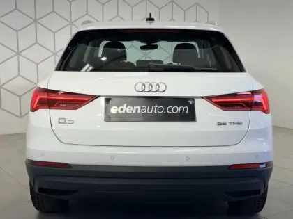 Photo 18 Audi Q3  35 TFSI 150 ch S tronic 7