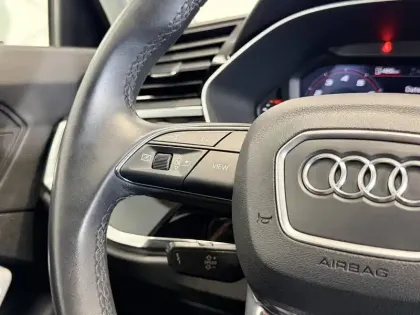 Photo 37 Audi Q3  35 TFSI 150 ch S tronic 7