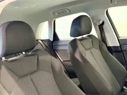 Photo 32 Audi Q3  35 TFSI 150 ch S tronic 7