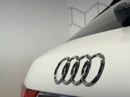 Photo 21 Audi Q3  35 TFSI 150 ch S tronic 7