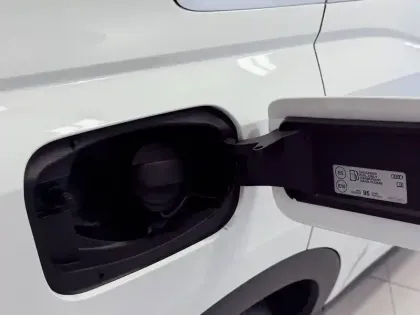 Photo 7 Audi Q3  35 TFSI 150 ch S tronic 7