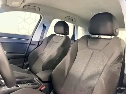 Photo 13 Audi Q3  35 TFSI 150 ch S tronic 7