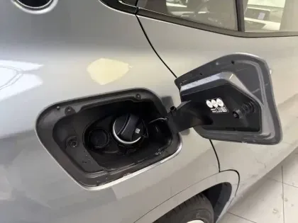 Photo 18 BMW X2  sDrive 18i 136 ch DKG7