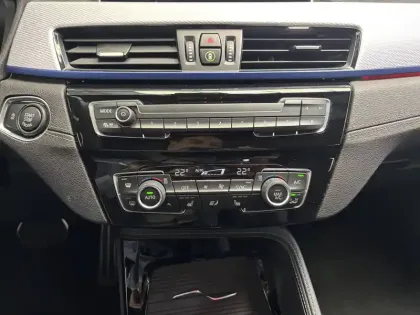 Photo 26 BMW X2  sDrive 18i 136 ch DKG7