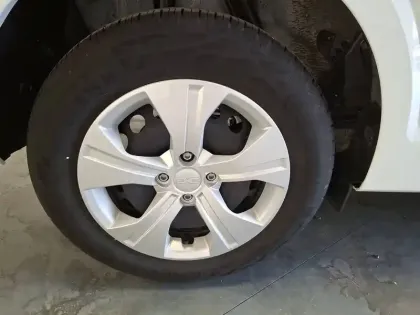 Photo 16 Dacia Sandero  SCe 65