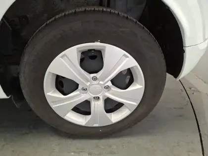 Photo 21 Dacia Sandero  SCe 65