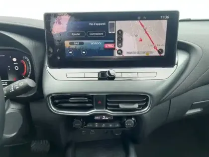 Photo 6 Nissan Juke  HYBRID 143