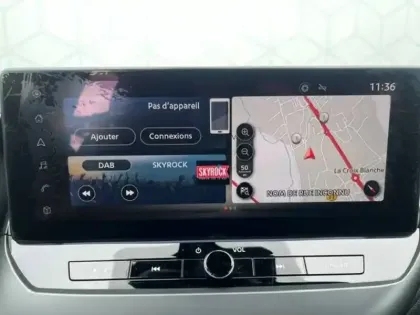 Photo 7 Nissan Juke  HYBRID 143