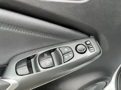 Photo 14 Nissan Juke  HYBRID 143