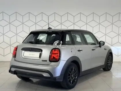 Photo 18 Mini Mini Hatch 5 Portes Cooper 136 ch DKG7