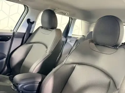 Photo 16 Mini Mini Hatch 5 Portes Cooper 136 ch DKG7