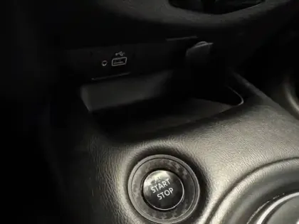 Photo 36 Nissan Juke  HYBRID 143