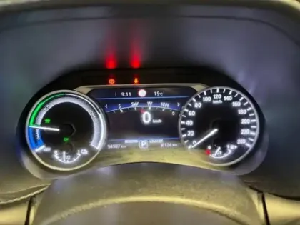 Photo 29 Nissan Juke  HYBRID 143