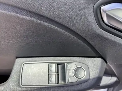 Photo 8 Renault Clio  TCe 90