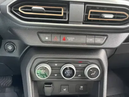 Photo 43 Dacia Jogger  Hybrid 140 7 places GSR2