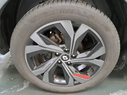 Photo 14 Renault Arkana  E-Tech hybride 145