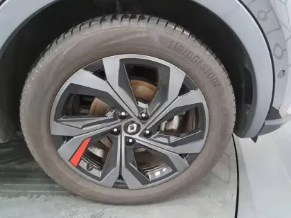 Photo 15 Renault Arkana  E-Tech hybride 145