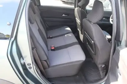 Photo 32 Dacia Jogger  Hybrid 140 7 places GSR2