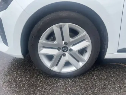 Photo 10 Renault Clio  Blue dCi 100 ch GSR2