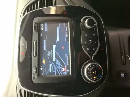 Photo 14 Renault Captur  dCi 90 Energy EDC