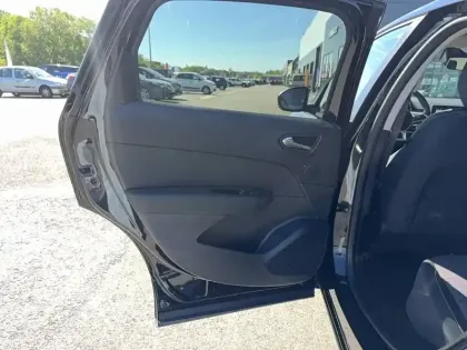 Photo 23 Renault Arkana  mild hybrid 140 EDC GSR2