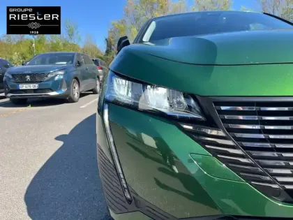 Photo 15 Peugeot 308  SW PureTech 130ch S&S BVM6