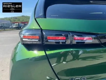 Photo 16 Peugeot 308  SW PureTech 130ch S&S BVM6