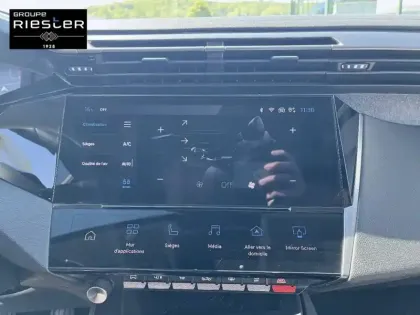 Photo 23 Peugeot 308  SW PureTech 130ch S&S BVM6