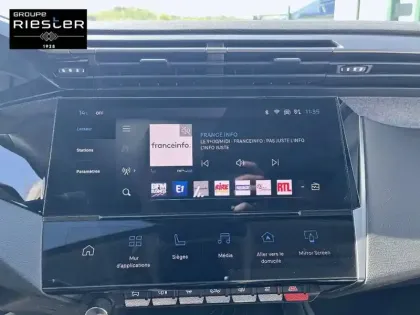 Photo 21 Peugeot 308  SW PureTech 130ch S&S BVM6