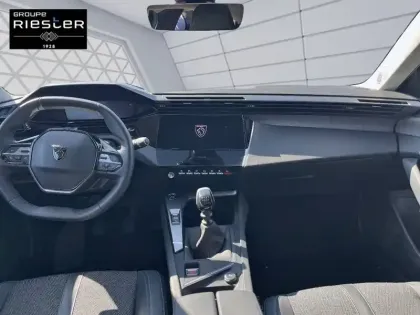 Photo 7 Peugeot 308  SW PureTech 130ch S&S BVM6